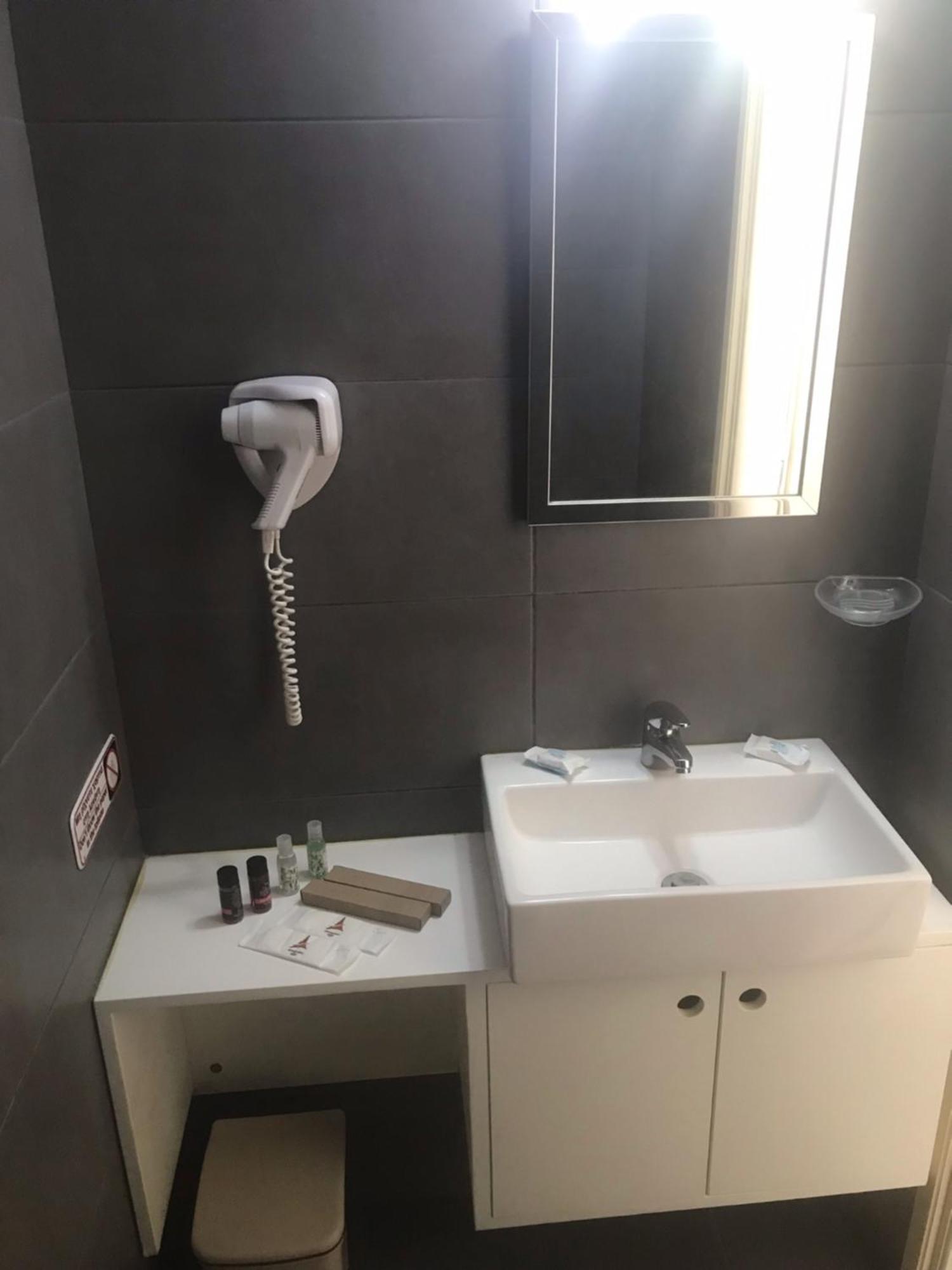 Annema Hotel And Restaurant Монемвасія Екстер'єр фото