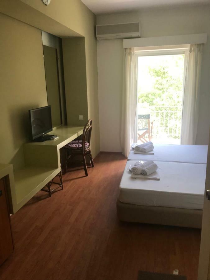Annema Hotel And Restaurant Монемвасія Екстер'єр фото